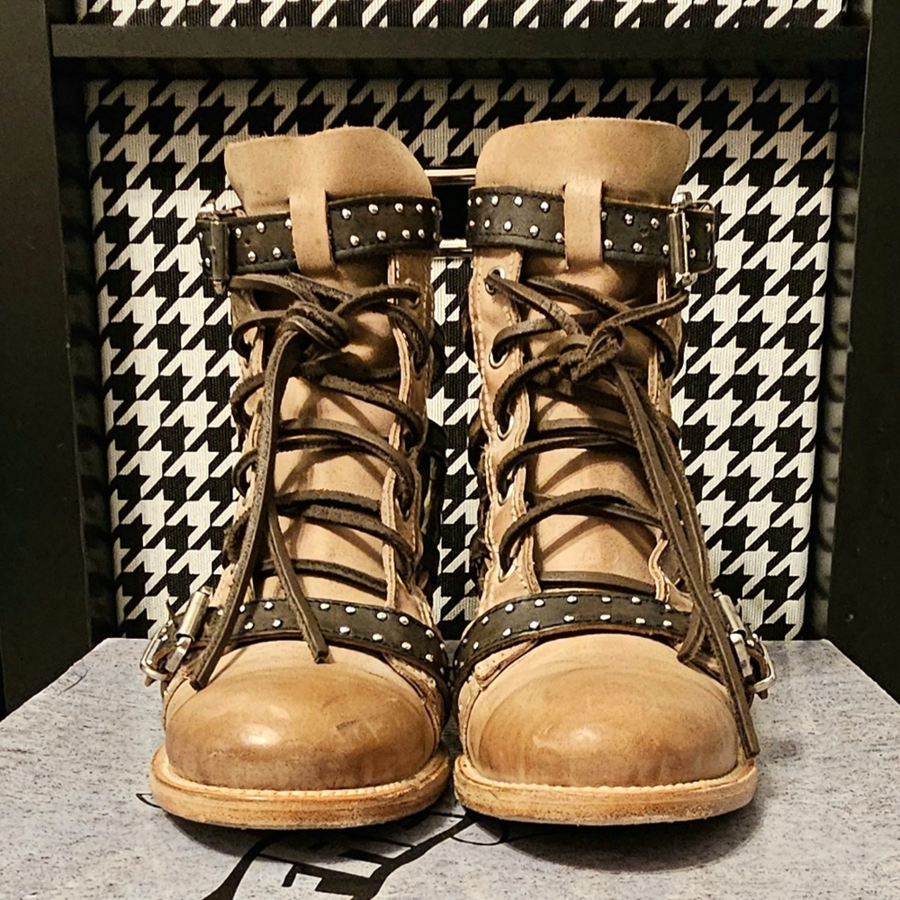 Freebird by Steven - Cheyenne Taupe Multi size 7